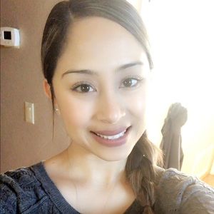 Meet your Posher, Juana